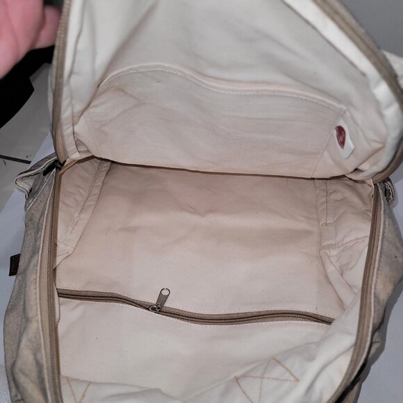 The Barrel Shack Sandy Backpack Retail $229 - New - Picture 7 of 8